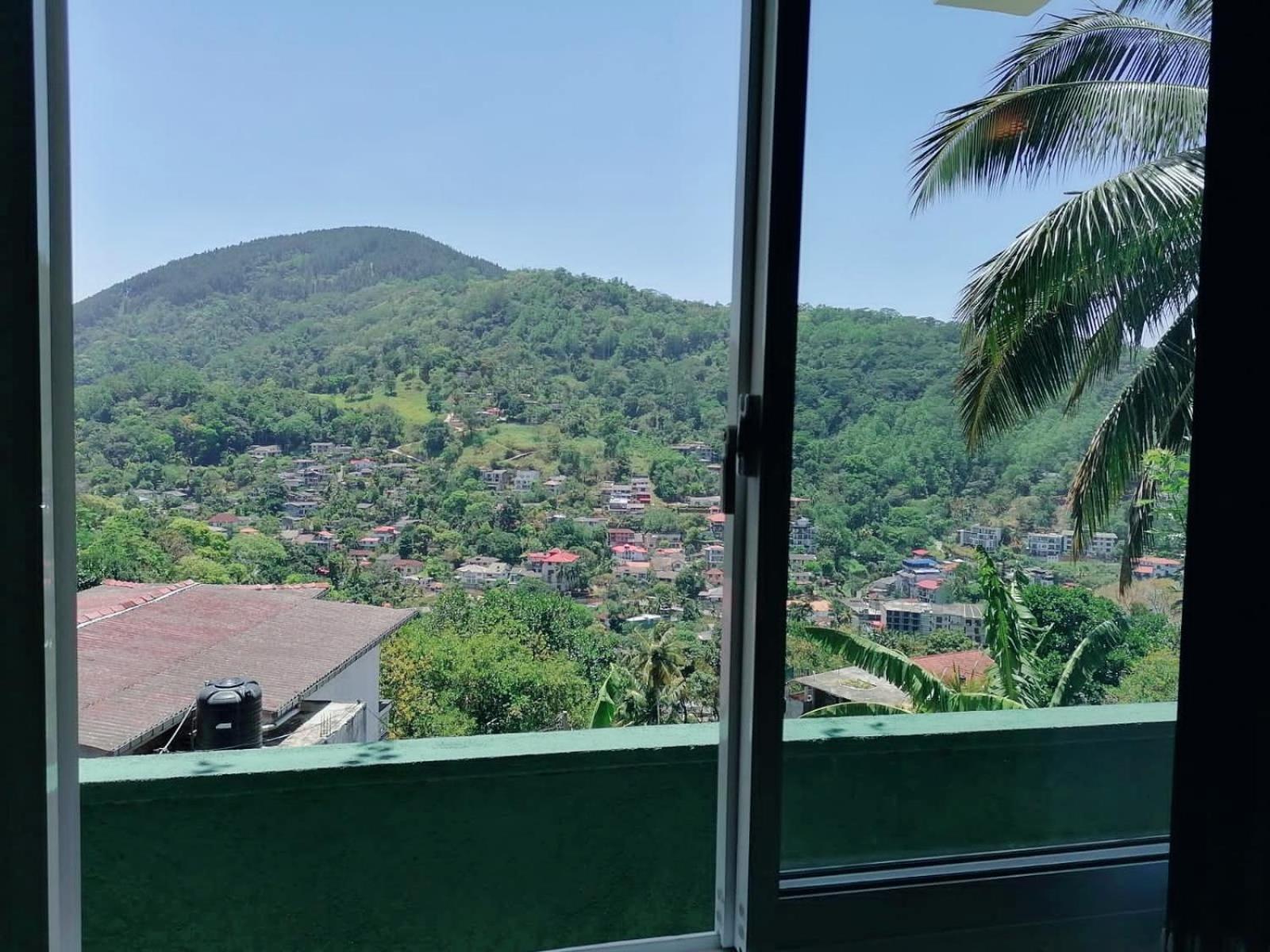 Mountain View Hotel Kandy Buitenkant foto