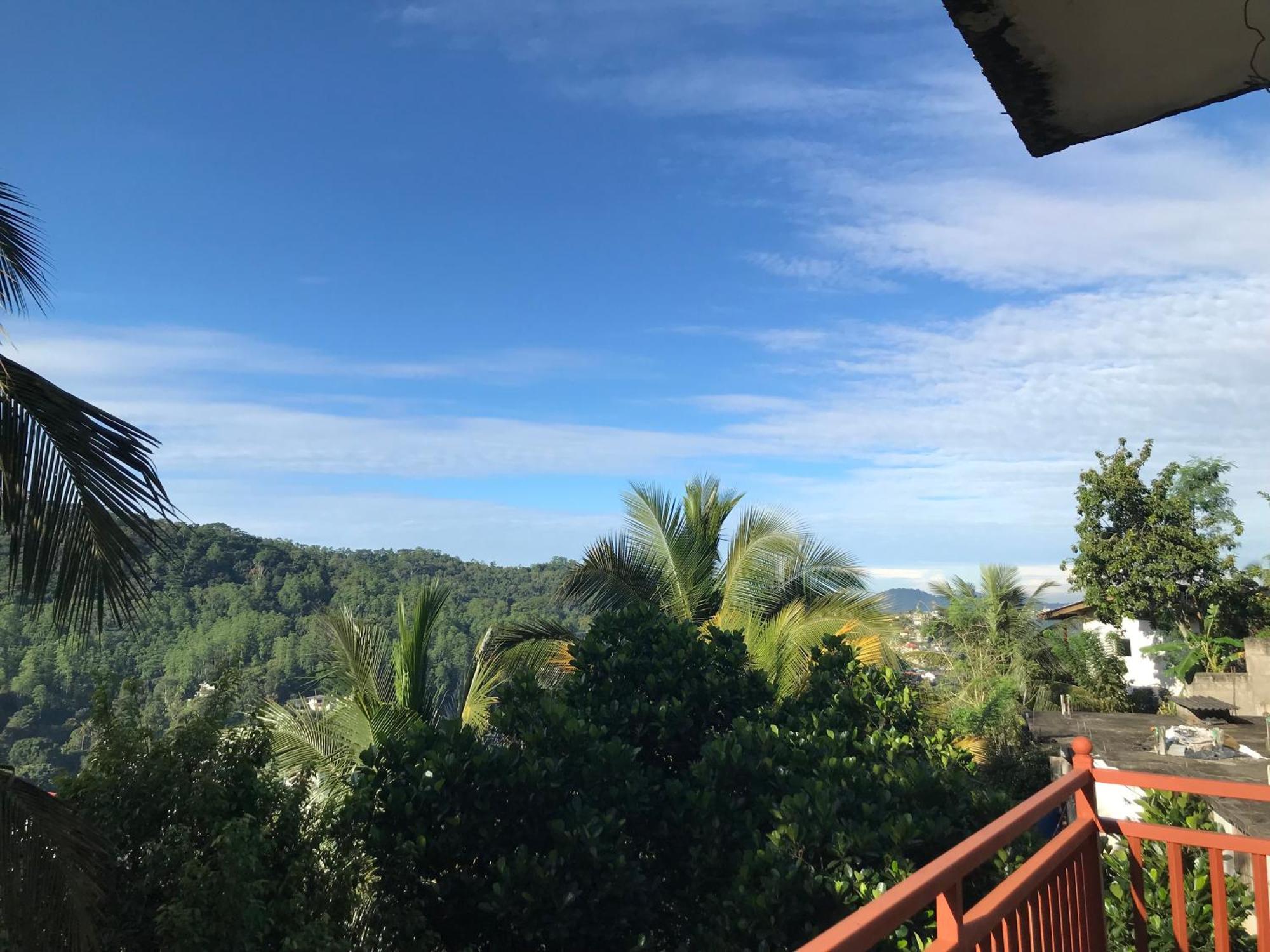 Mountain View Hotel Kandy Buitenkant foto