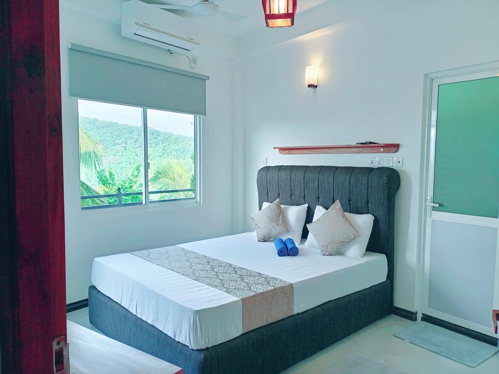 Mountain View Hotel Kandy Buitenkant foto