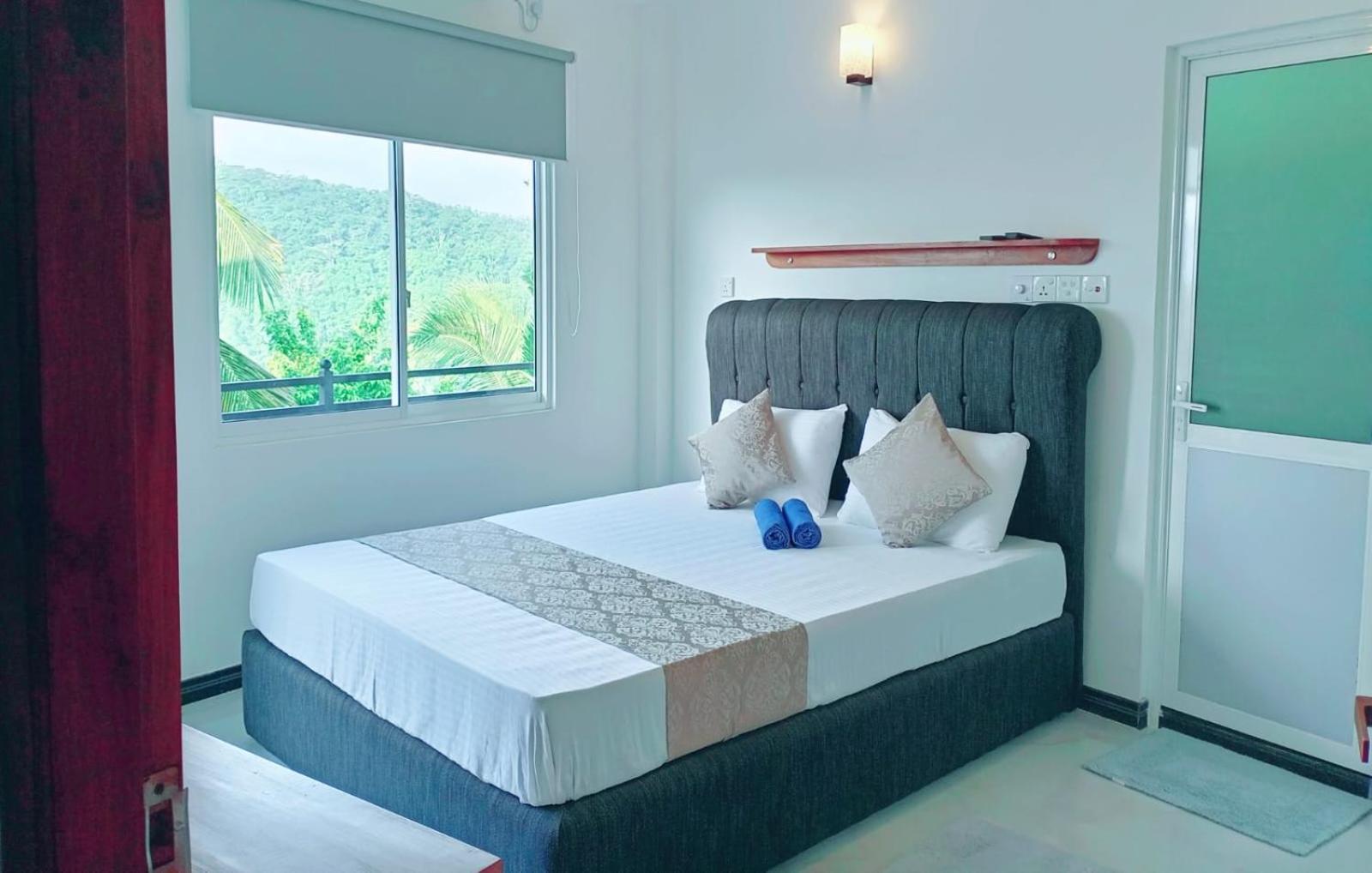 Mountain View Hotel Kandy Buitenkant foto